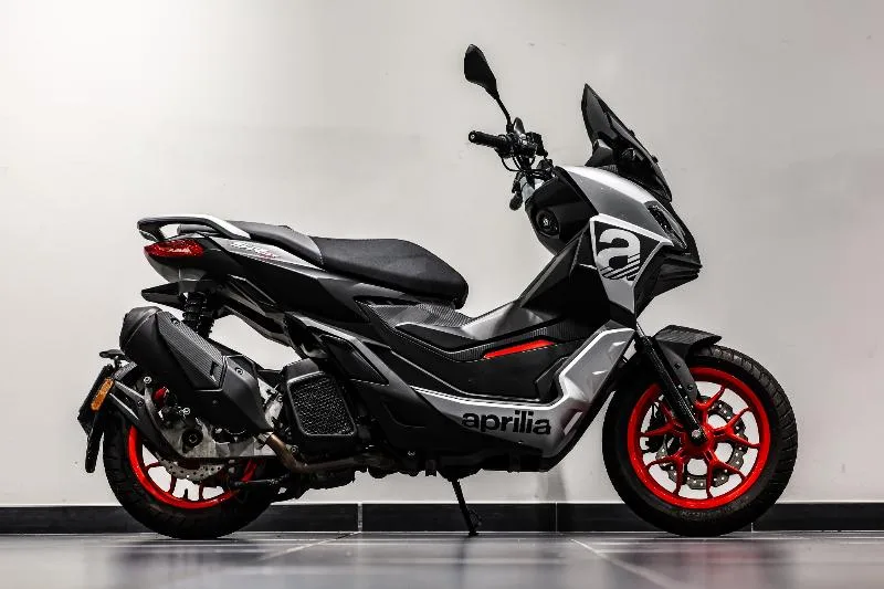 SR 125 GT