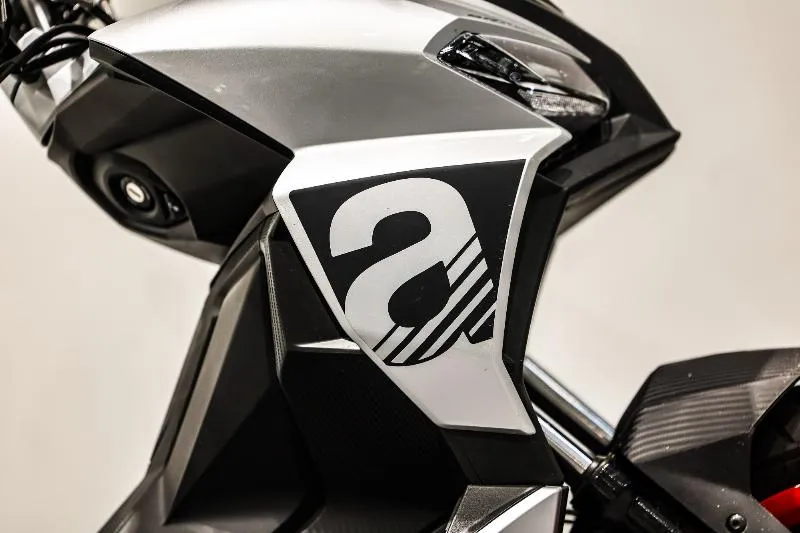 SR 125 GT