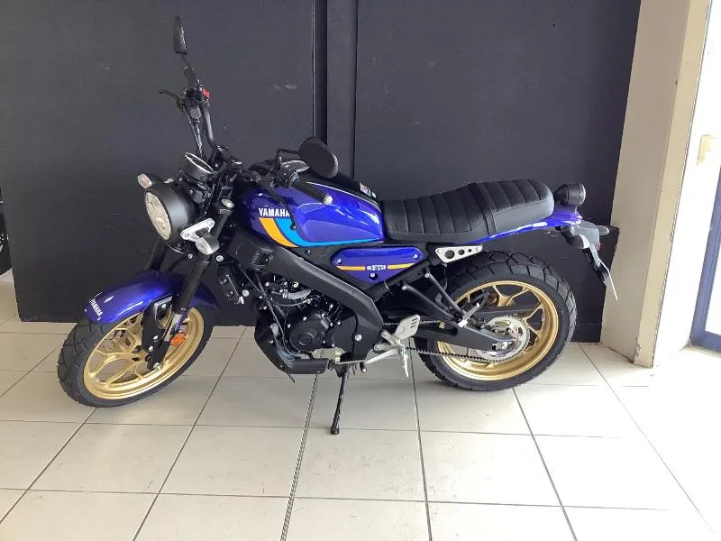 XSR 125