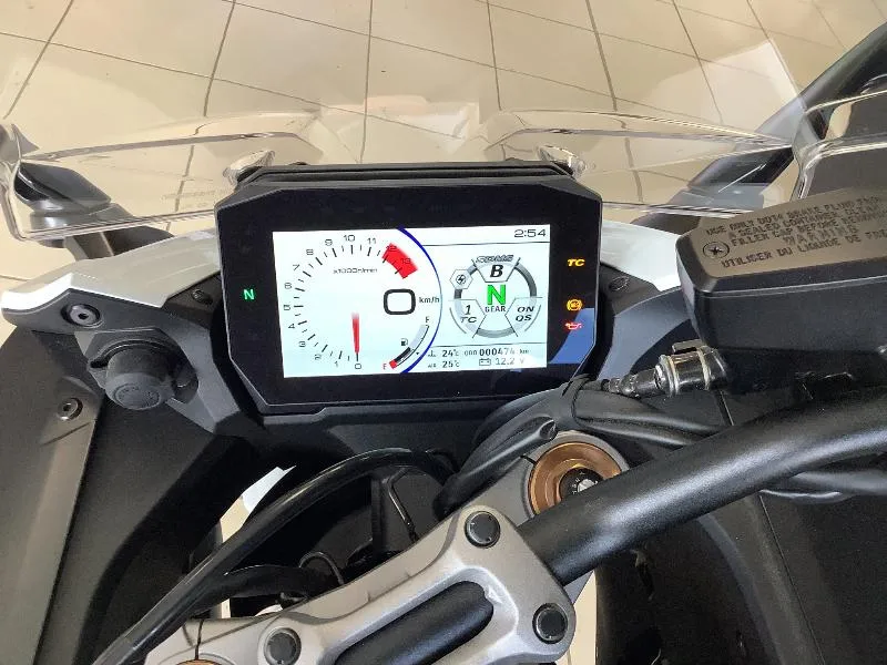 GSXS 1000 GT