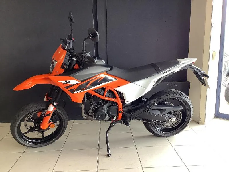 125 SMR