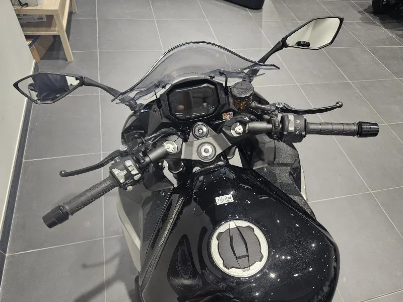 NINJA 1000 SX
