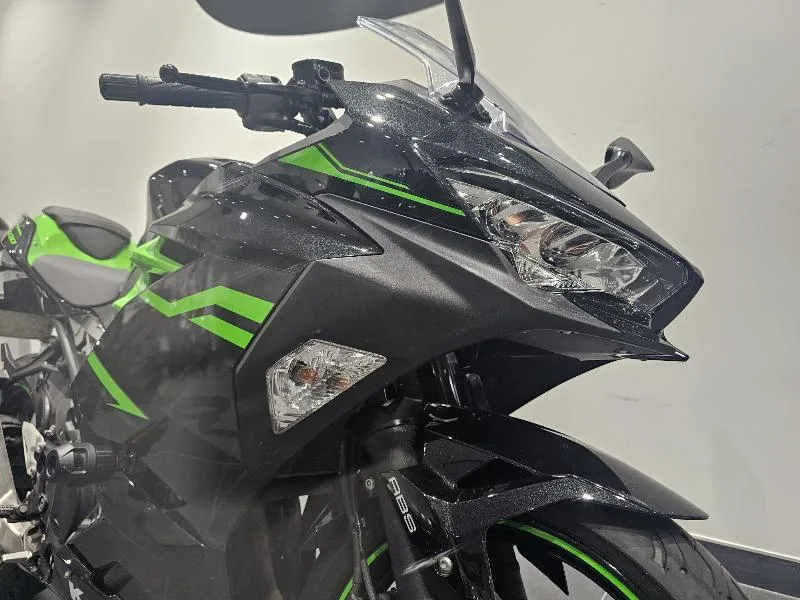 NINJA 400