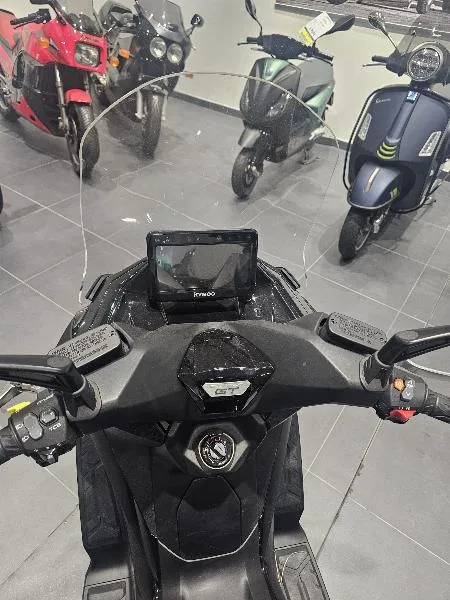 DOWNTOWN GT 125