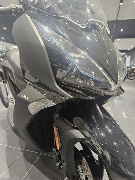 DOWNTOWN GT 125