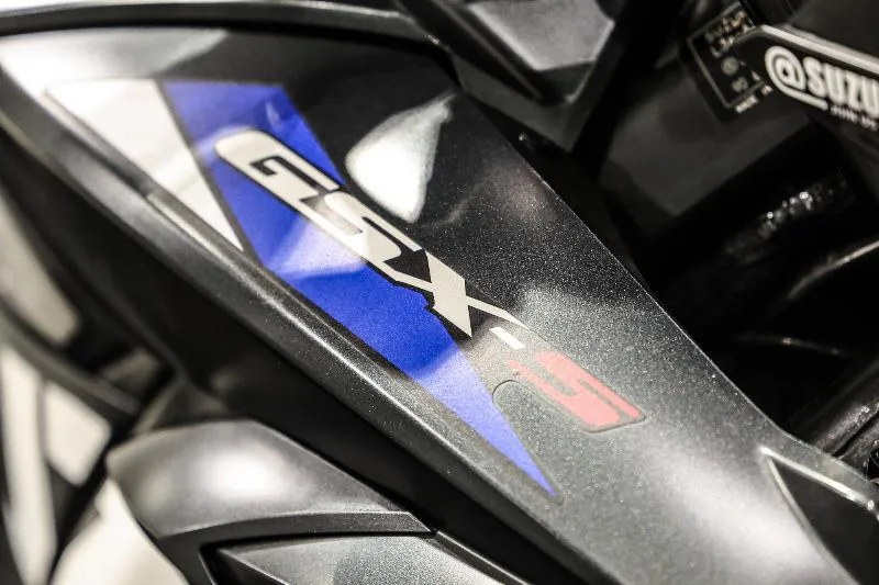 GSXS 750