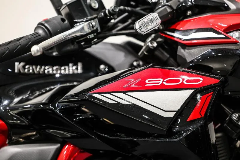 Z900
