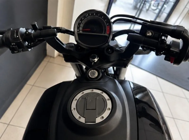GV 125
