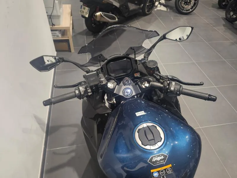 NINJA 1100 SX