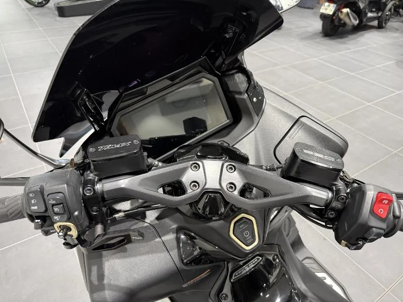 XP TMAX 560 TECH MAX