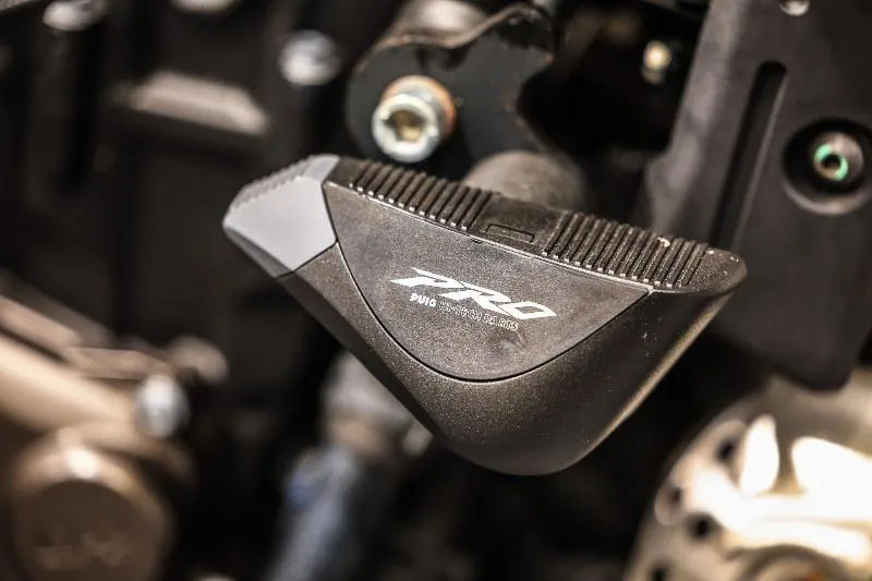 XSR 700