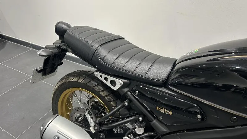 XSR 125 Legacy