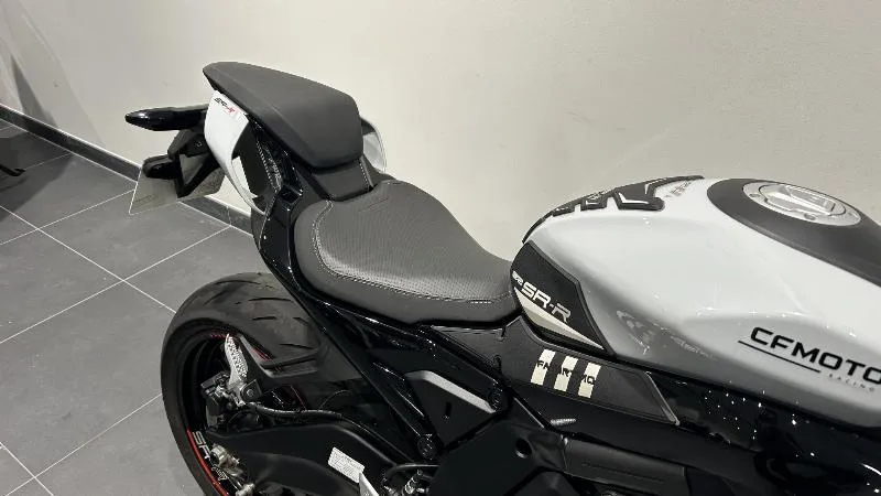 SR 675 R