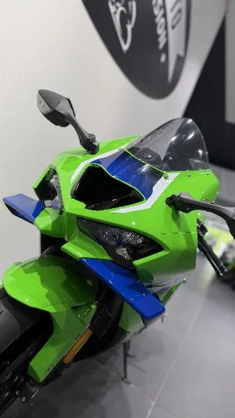 ZX10R