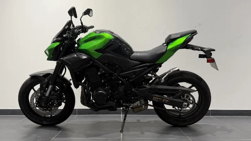 Z 900