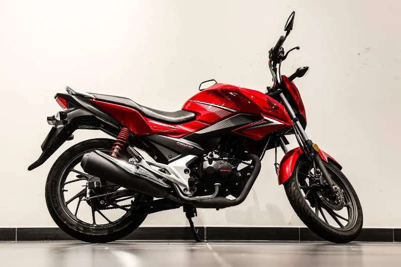 CB 125 F