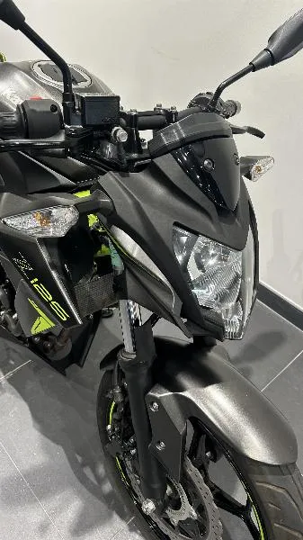 Z125
