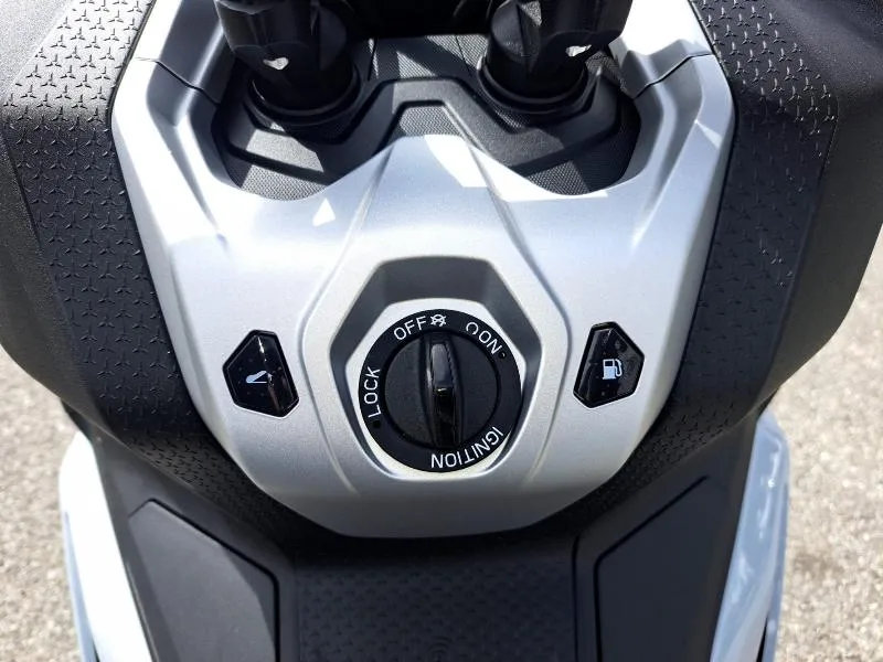 SR GT 400