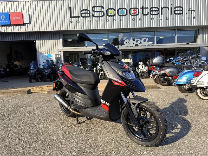 SR MOTARD 125