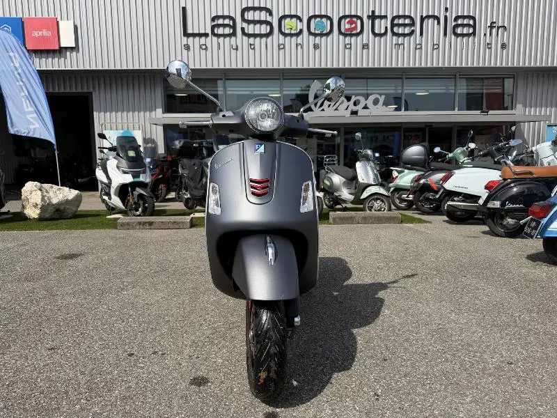GTS 125 SUPER SPORT