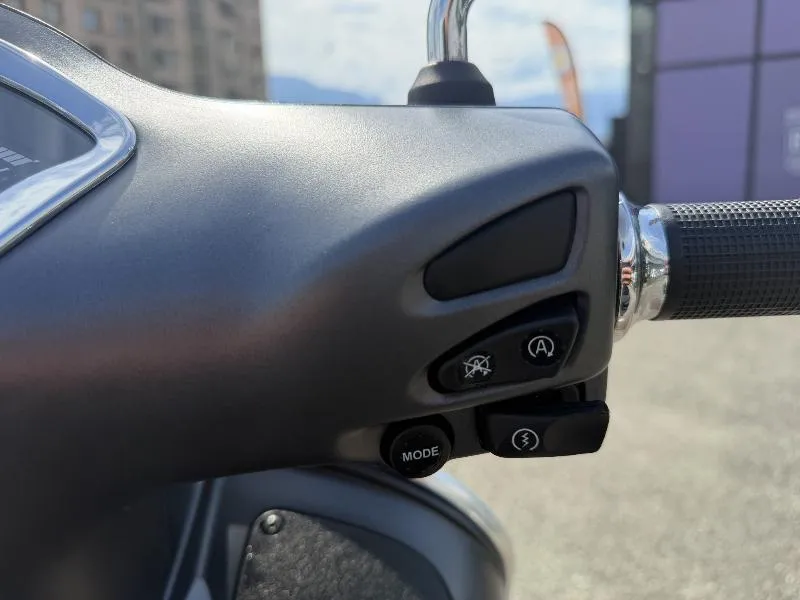 GTS 125 SUPER SPORT