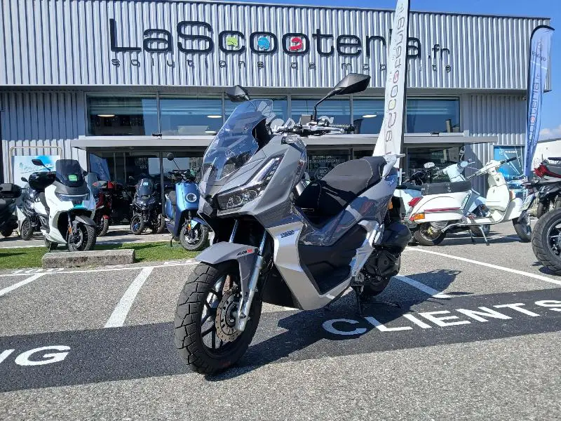 XCO 125