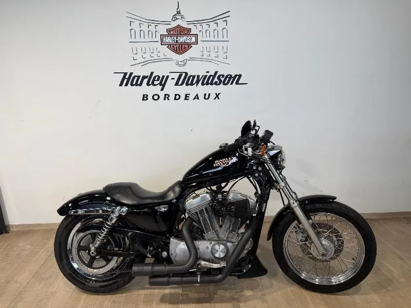 SPORTSTER STANDARD 883