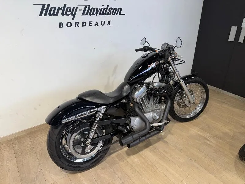 SPORTSTER STANDARD 883