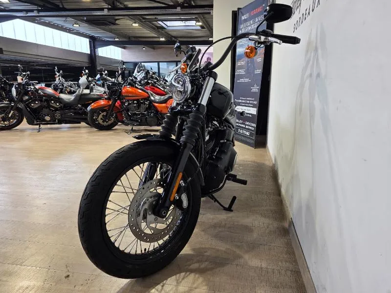 SOFTAIL STREET BOB 1745