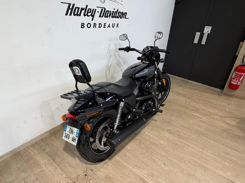 STREET 750