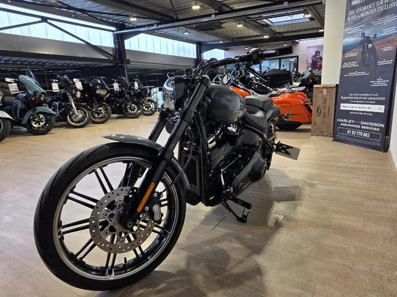 SOFTAIL BREAKOUT 1868