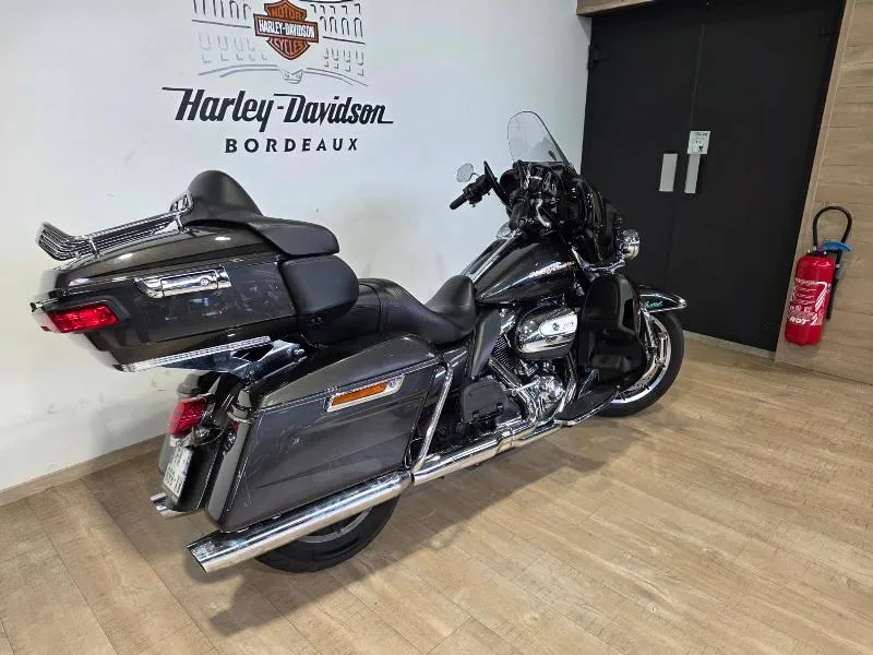 TOURING ELECTRA GLIDE 1868 ULTRA LIMITED