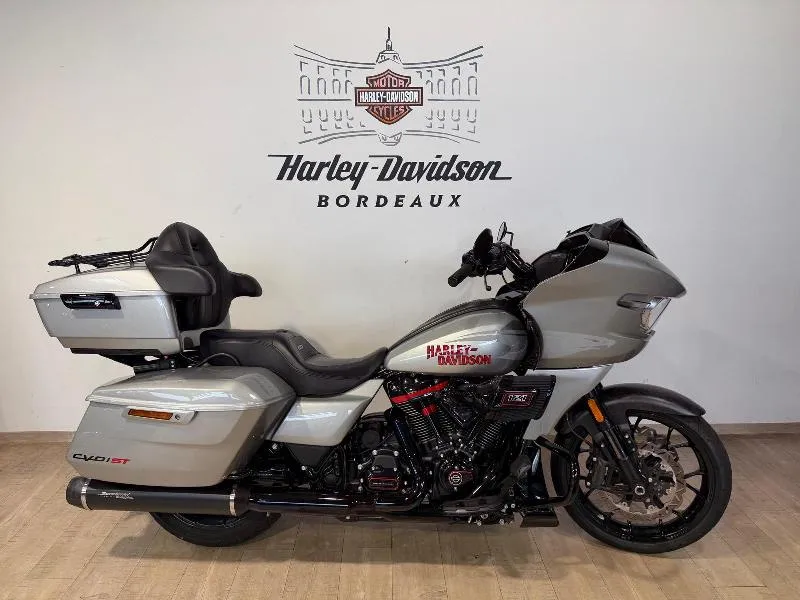TOURING ROAD GLIDE 1977 CVO ST