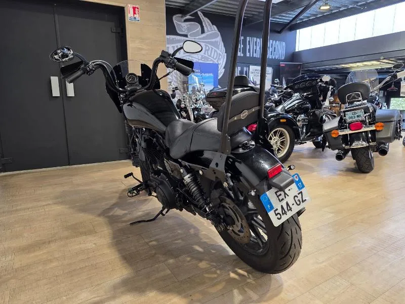 SPORTSTER IRON 1200