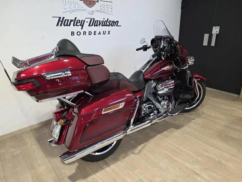TOURING ELECTRA GLIDE 1868 ULTRA LIMITED