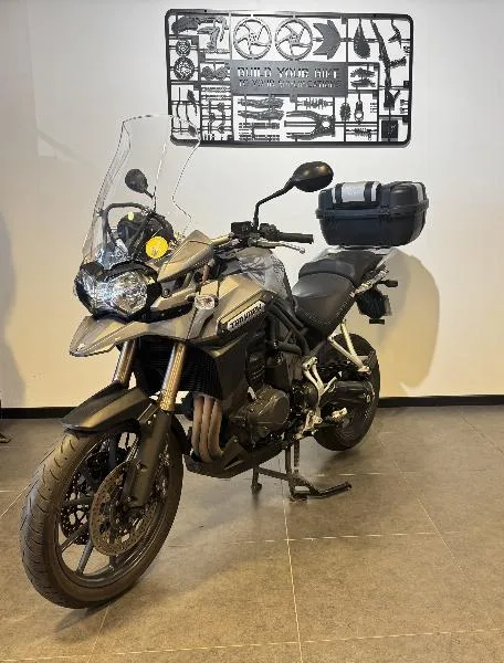 TIGER 1200 EXPLORER