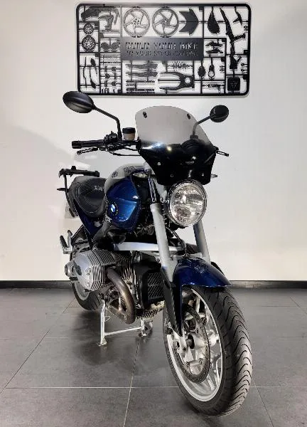 R 1200 R