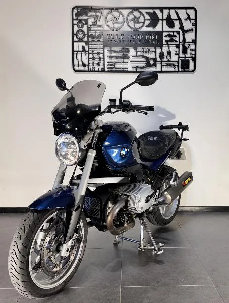 R 1200 R