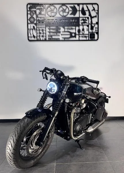 Bonneville Bobber 1200