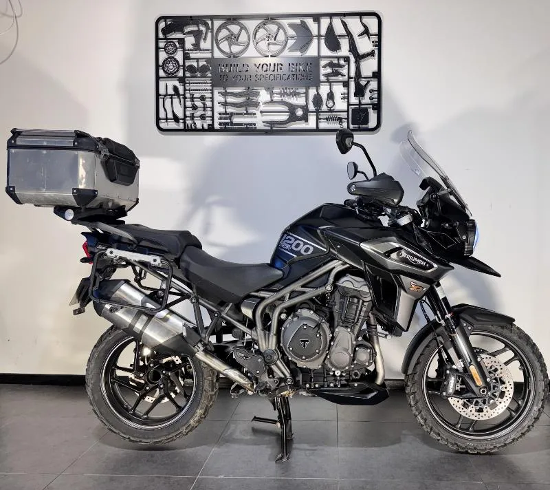 TIGER 1200 XRX