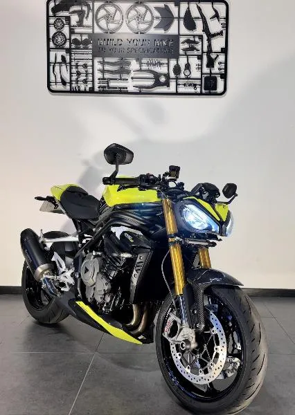 Speed Triple 1200 RX