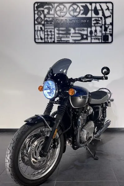 BONNEVILLE T120