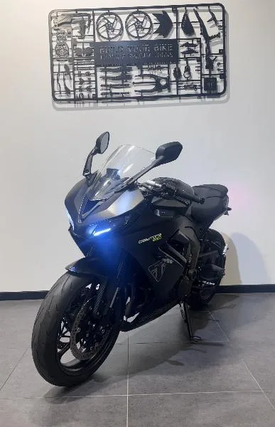 	DAYTONA 660
