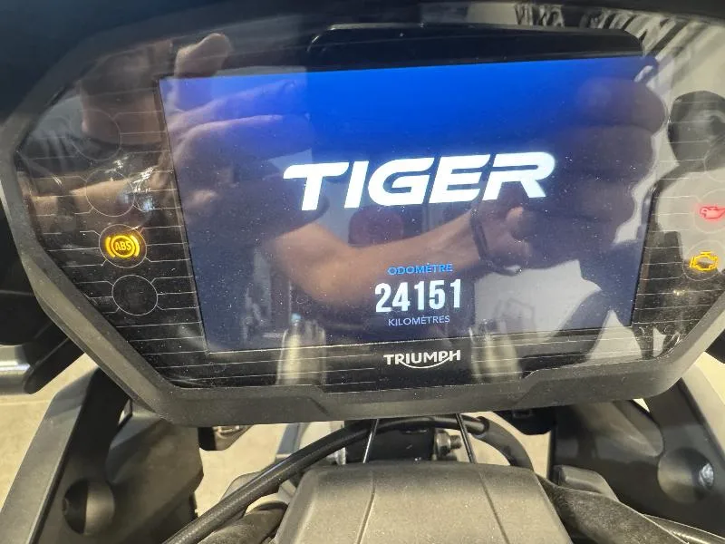 TIGER 1200 EXPLORER XRX