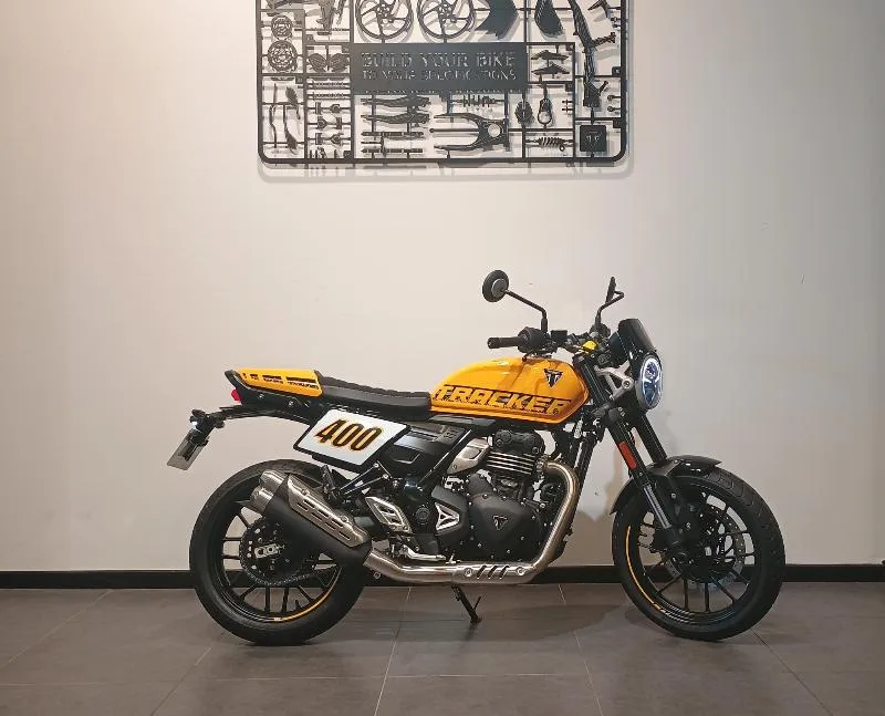 Tracker 400