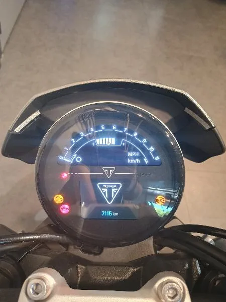 TRIDENT 660