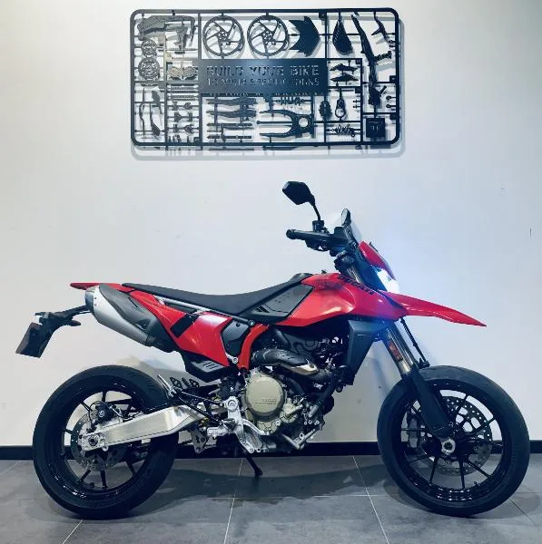 HYPERMOTARD