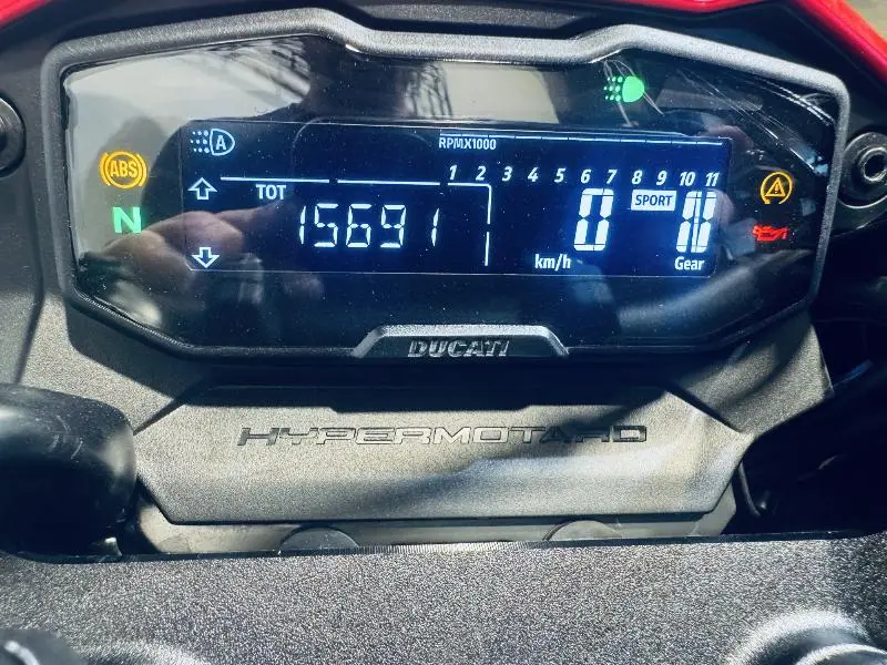 HYPERMOTARD