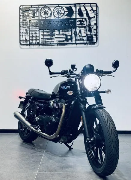 SPEED TWIN 900