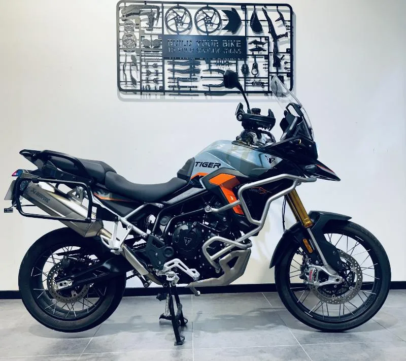 TIGER 900 Desert Edition
